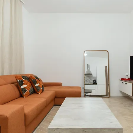 Appartement Guesthost - Comfy Flat X6 In Porta Romana *