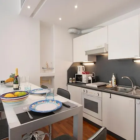 Appartement Urban Five - Bright 6th Floor Aprt -10 Min To Duomo *