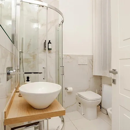 Duomo E Tribunale Luxury 2 Bedroom 2 Bathroom * Milano