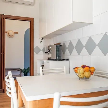 New! Modern Milanese - 3 Min To Metro