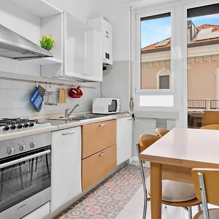 Appartement Va50 - Luminoso E Spazioso Bilocale Con Balcone Milaan