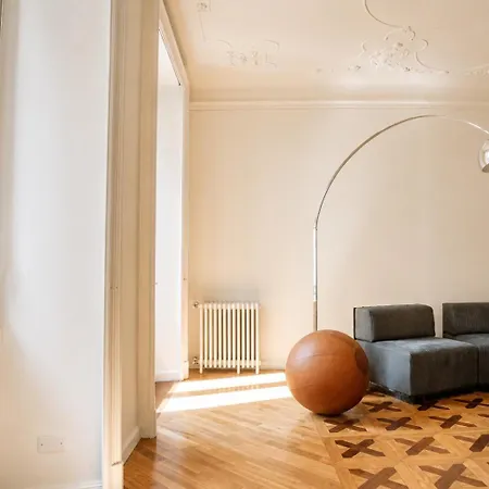 Fiorichiari Exclusive - Brera's Finest Location Milano