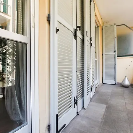 Hacca Collection - Quiet 1br With Balcony - San Lorenzo & Navigli *
