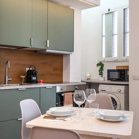 Modern With Balcony In For 4 Apartamento *