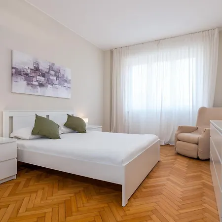 Chimes, Fontana - Your From Appartement *