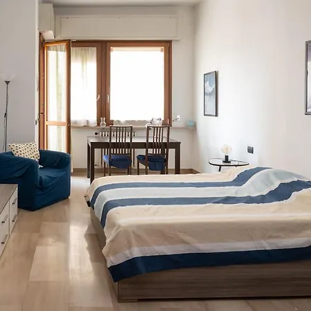 Appartement Spacious Aparment 10 Mins Walk From Duomo