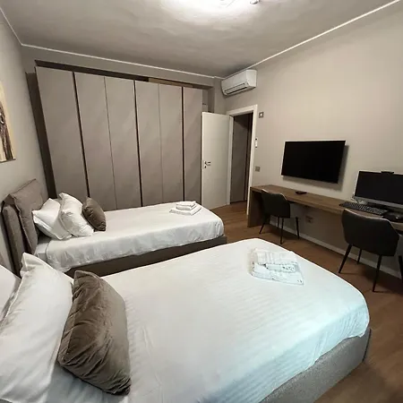 Cerano8 Design - Fashion District Apartment Mailand