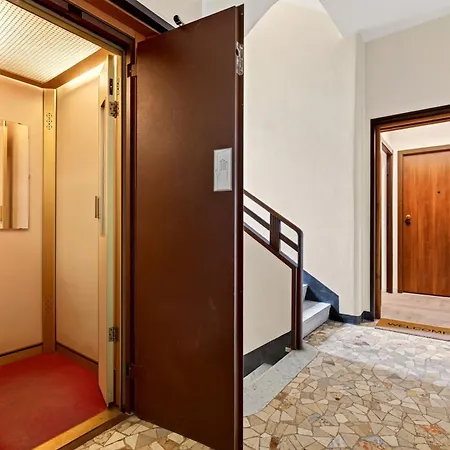 Appartement Design Soperga, Near Station Milaan
