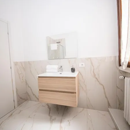 Hearth Centre Navigli 公寓 米兰