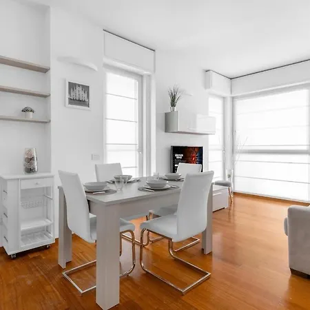 Citylife - Metro M1 Buonarroti - Terrazza Privata - X4 Apartmán *