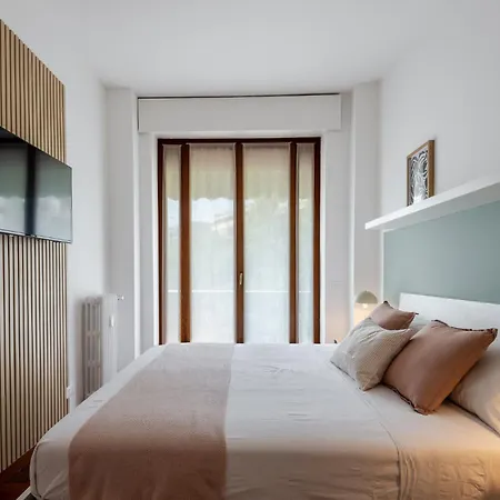 Stayeasy Ranzoni - 4 Bedrooms, Close To M1 Metro 公寓