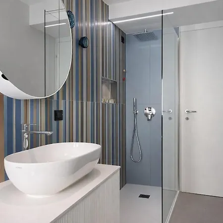 Stylish Retreat At Pop Portaluppi Appartement *