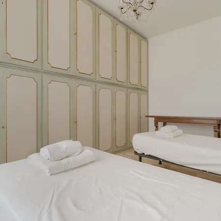 Apartamento Guesthost - Spacious Terrace Flat X7 Mm2 Udine Milán
