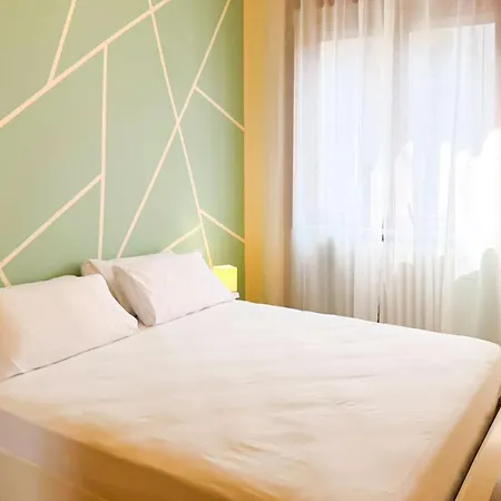 Porta Venezia Urban Retreat With Terrace - Collection * Милан