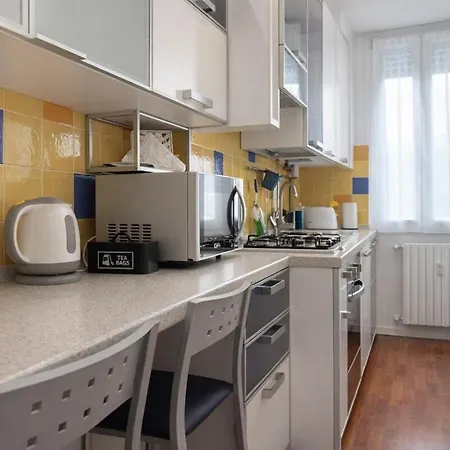 Daire Stylish Retreat At Pop Portaluppi *