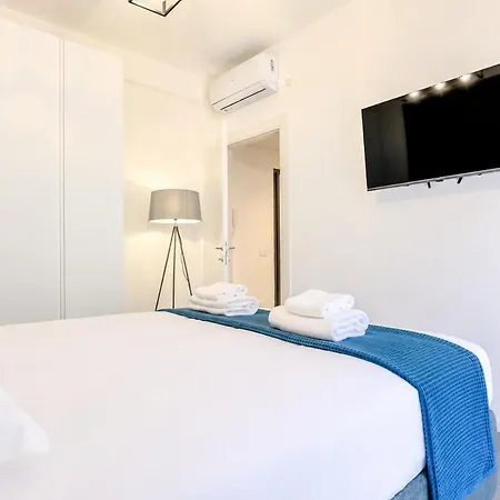 Modern Design Flat - M3 Metro To Duomo In 15 Min Apartamento
