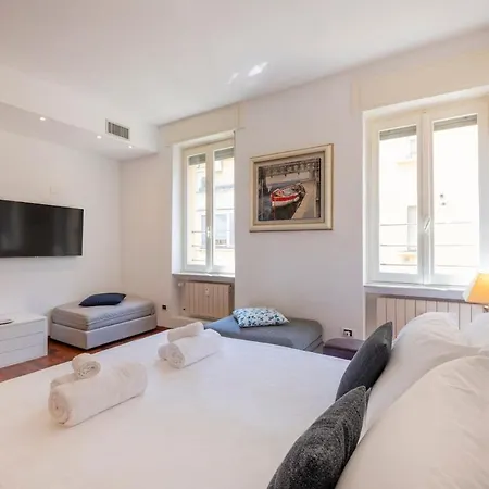 Urban Five - Bright 6th Floor Aprt -10 Min To Duomo Appartement *