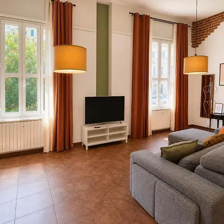Apartmán Bdc - Loft Close To Porta Romana 8 Guests!