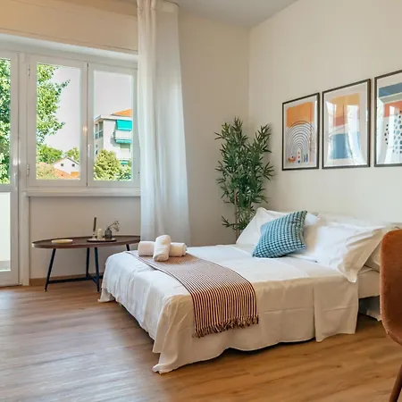 Appartement New! Modern Milanese - 3 Min To Metro Milaan