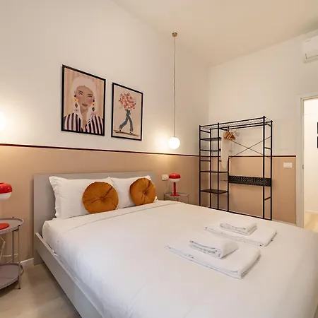 Appartement 8 Minute Walk From Station