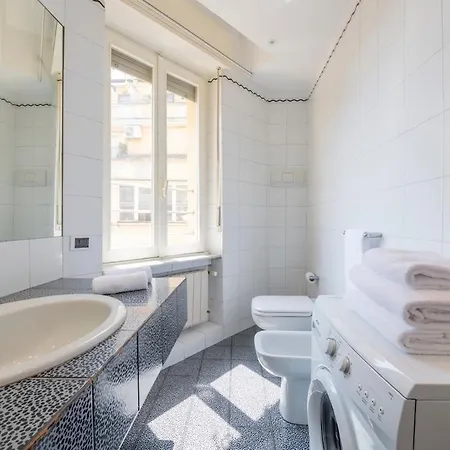 Urban Five - Bright 6th Floor Aprt -10 Min To Duomo *