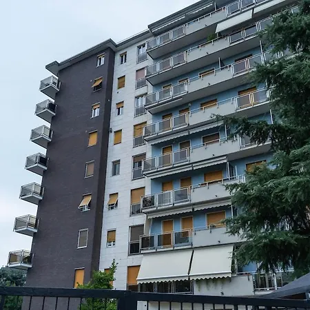 Apartment Dalino, M5 Metro Ippodromo 4 Min, San Siro, 20 Min To The Duomo *
