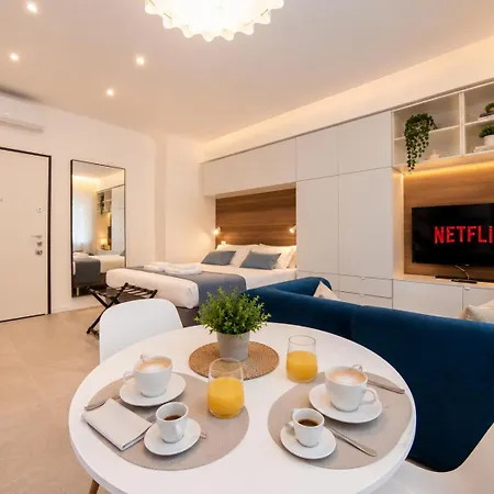 Brand New Modern Studio, Bocconi 10 Min Walk