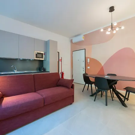 Modern Large Apartment, Bocconi 10 Min Walk, Porta Romana, 4 Guests شقة