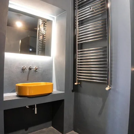 Fiorichiari Exclusive - Brera's Finest Location Daire Milano