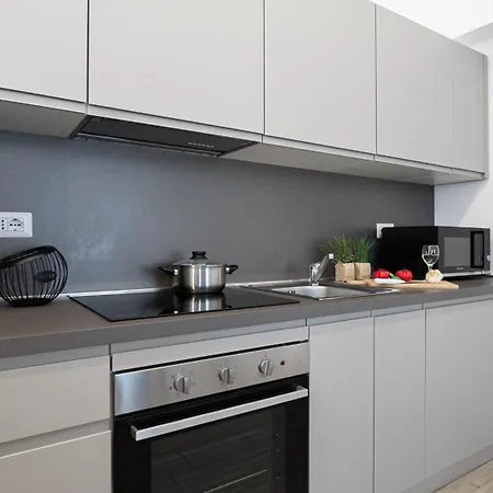 Italianway Comfort - Cellini 1 * Milano
