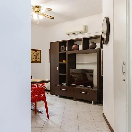 Pina's Three-room Apartment, Parking Space & Garden