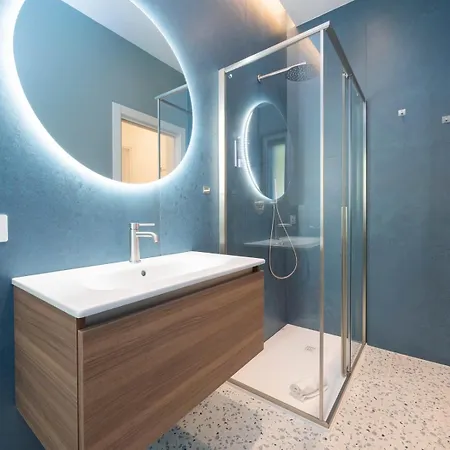 Brand New Modern Studio, Bocconi 10 Min Walk