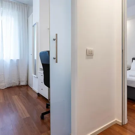 Italianway Comfort - Gherardini 2 Апартаменты *