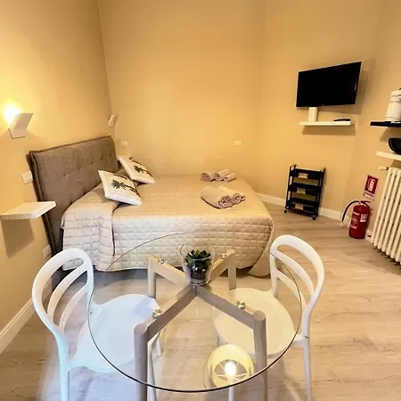 Appartement Comodo Monolocale A 2 Minuti Da Stazione *