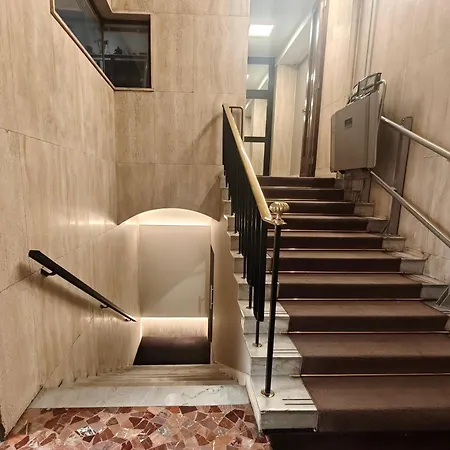 Duomo 10 Min - Spacious With Ac, Dryer & Self Check-in Milano