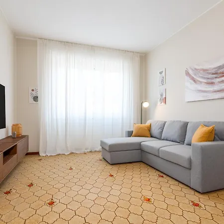 Appartement Chimes, Fontana - Your From *