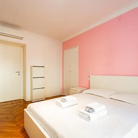 Appartement Buenosaires5 Elegance In Porta Venezia By Hospity Milaan