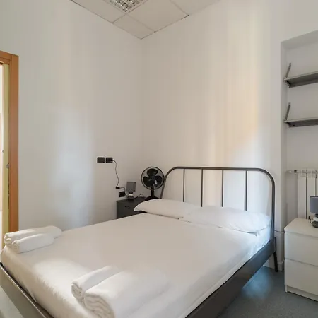Guesthost - Comfy X5 California Mm4 Apartamento Milán