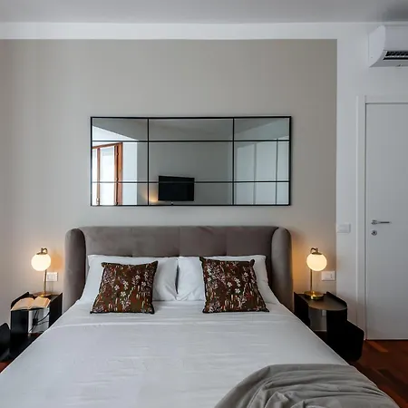 Stayeasy Ranzoni - 4 Bedrooms, Close To M1 Metro Milano