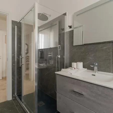 Appartement Guesthost - Spacious Terrace Flat X7 Mm2 Udine *