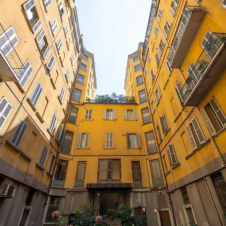 Urban Five - Bright 6th Floor Aprt -10 Min To Duomo Milaan