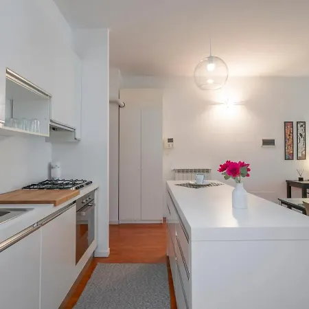 Xenia - 2 In Via Mecenate 84 - 8 Lägenhet *