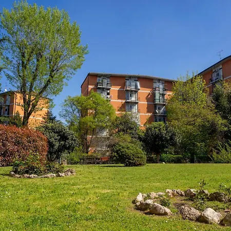 Casa Dei Cherubini * Milano