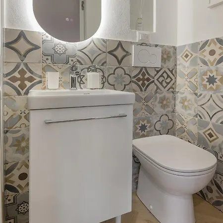 Appartement Charming Navigli - 10 Minuti Dal Duomo Milaan