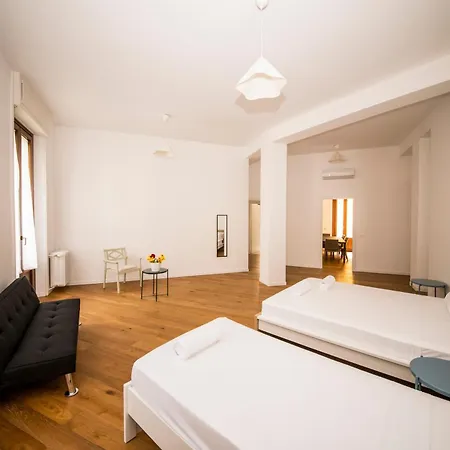Hearth Centre Navigli Lägenhet *