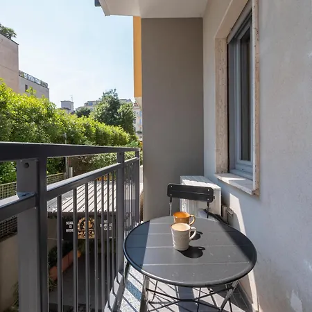 Lägenhet New Design With Balcony, Bocconi 10 Min Walk, 4 Guests