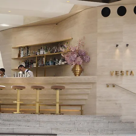 Fiorichiari Exclusive - Brera's Finest Location *