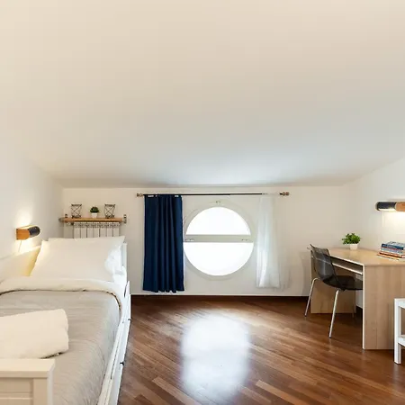 Ermes - 2 With Private Bathroom Milaan