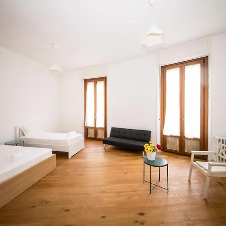 Hearth Centre Navigli 公寓