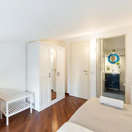 Ermes - 2 With Private Bathroom דירה *